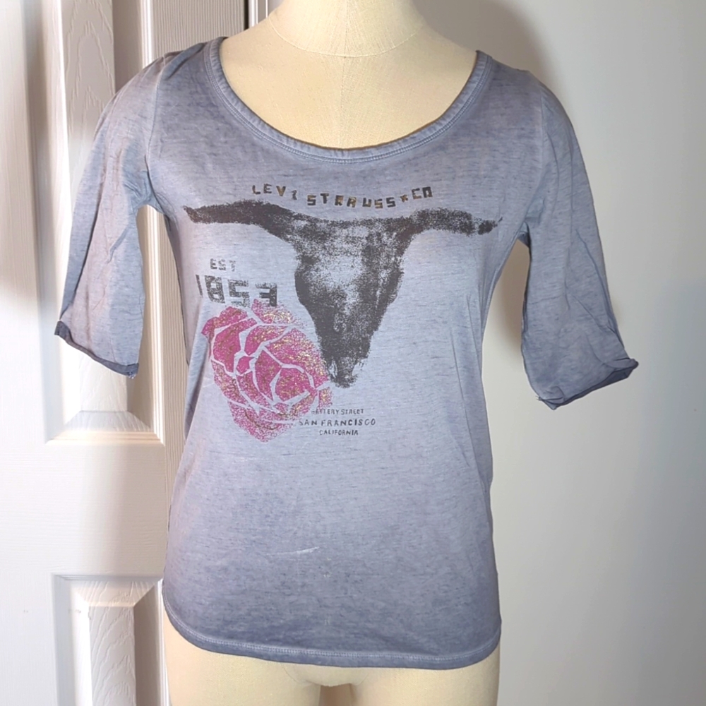 Levi Strauss 1853 Distressed Top